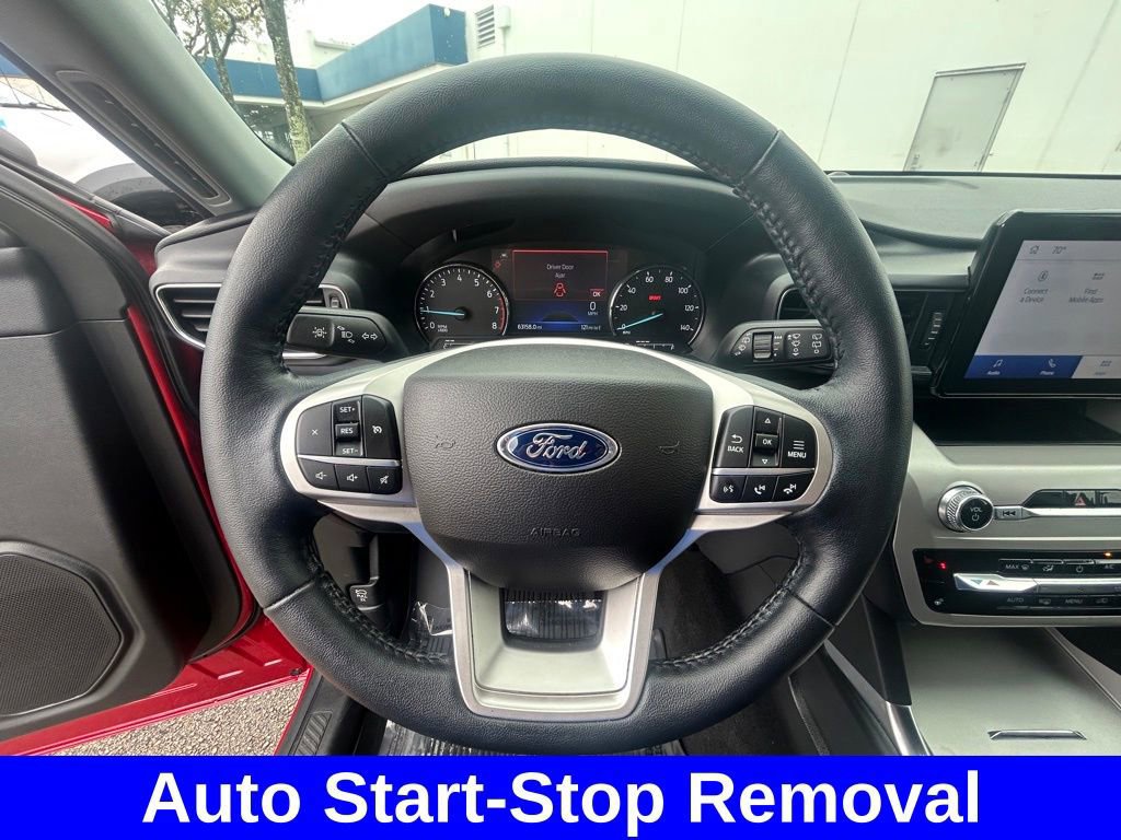 Certified 2022 Ford Explorer XLT w/ Equipment Group 202A image 17
