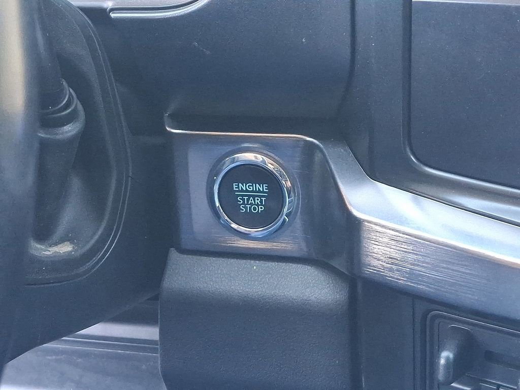 Certified 2023 Ford F250 Lariat w/ Black Appearance Package image 24