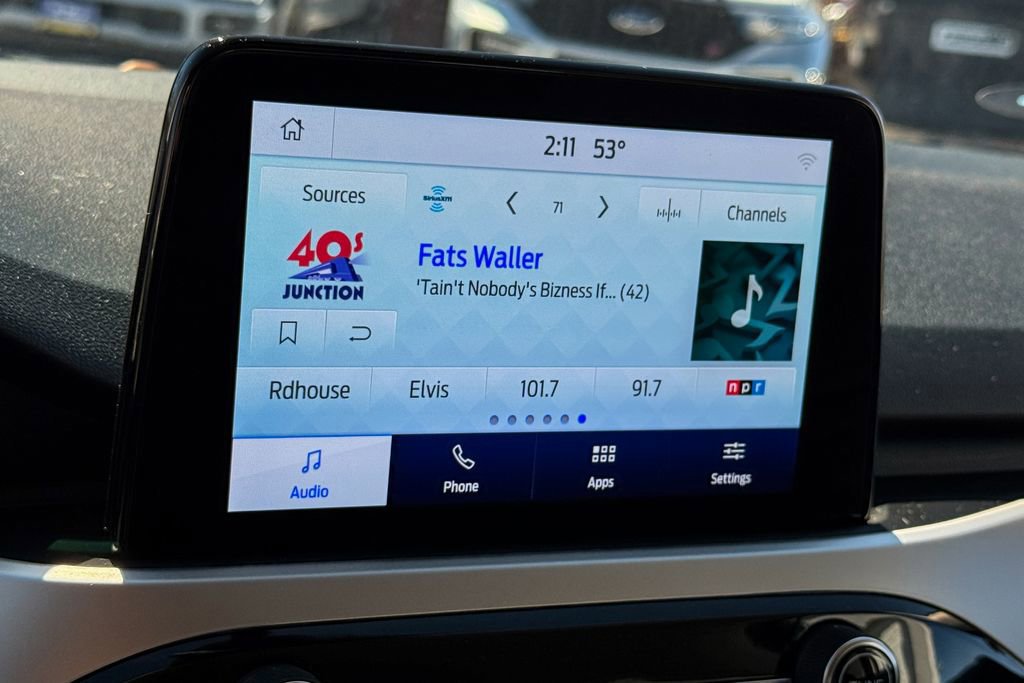 Certified 2020 Ford Escape SE image 29