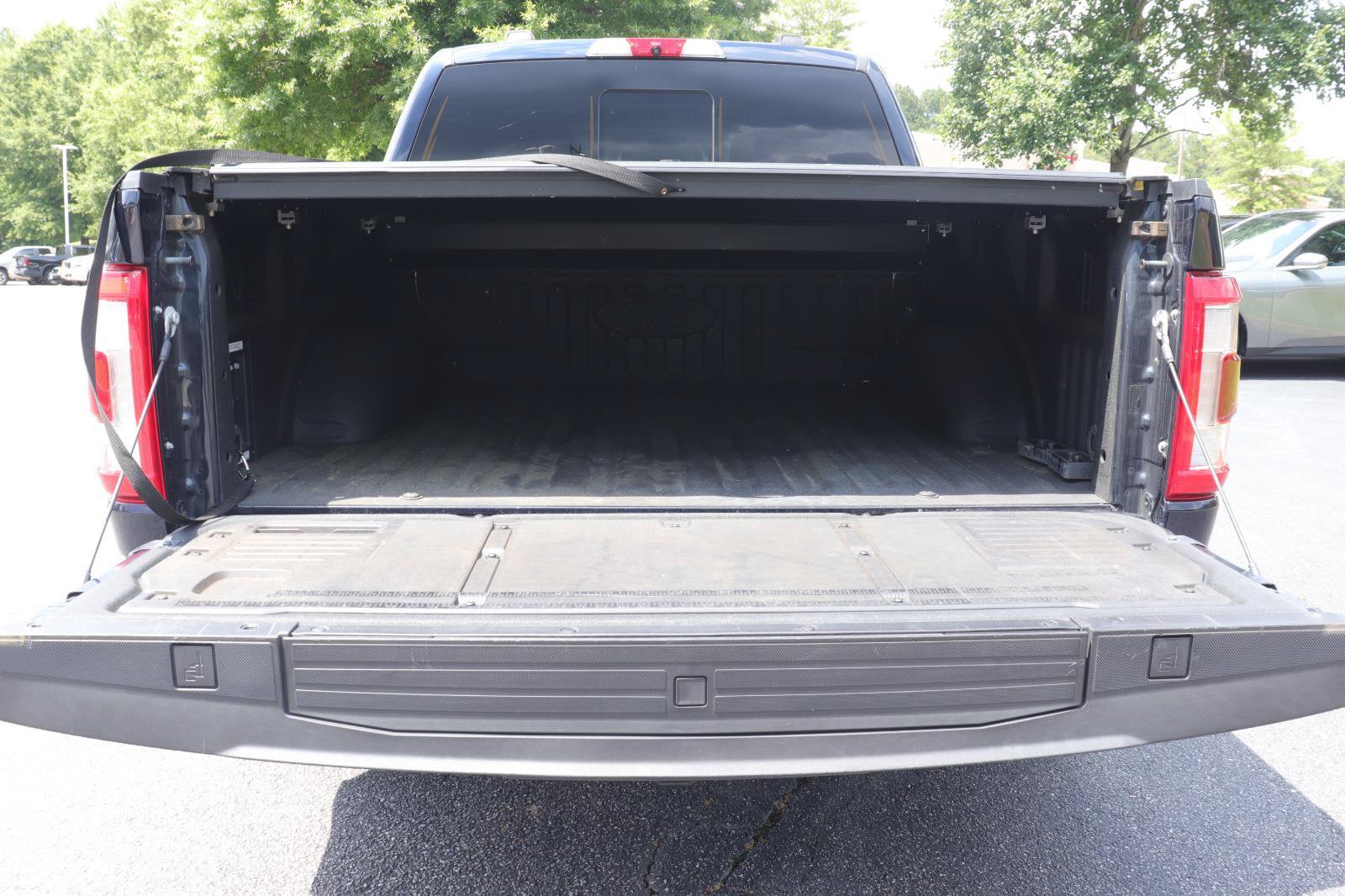 Certified 2022 Ford F150 Limited AWD/4WD image 6