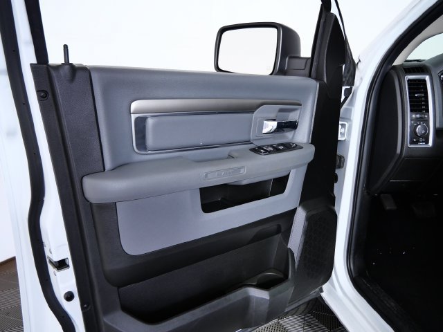 Used 2019 RAM 1500 Warlock AWD/4WD image 14