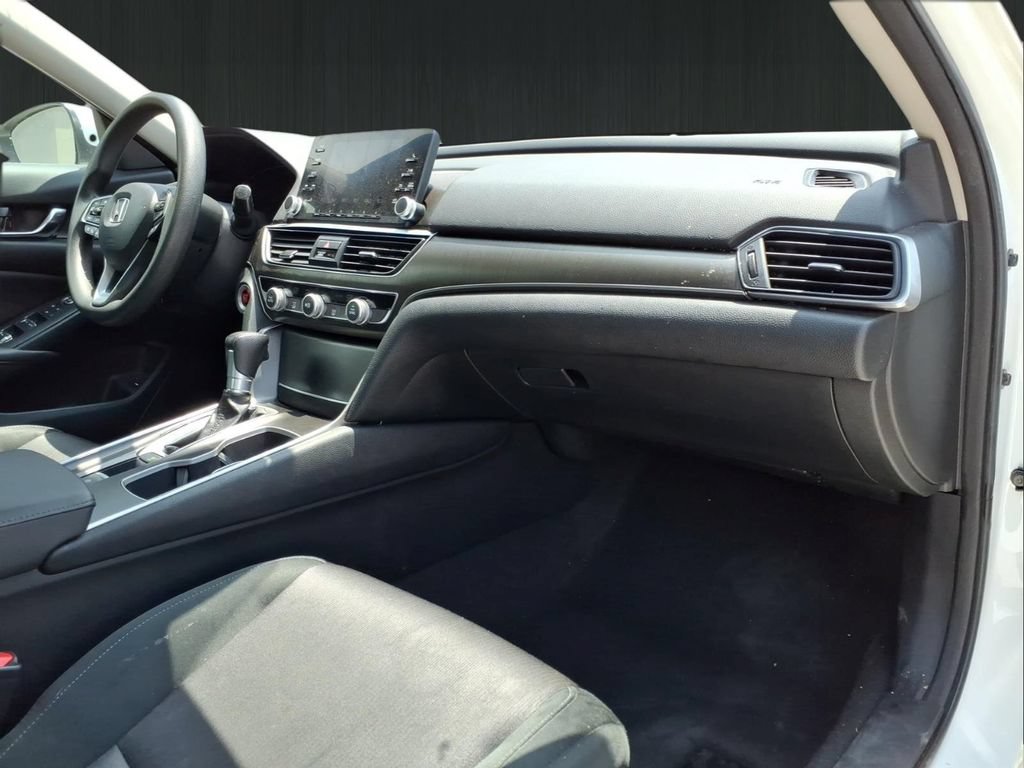 Used 2020 Honda Accord LX image 11