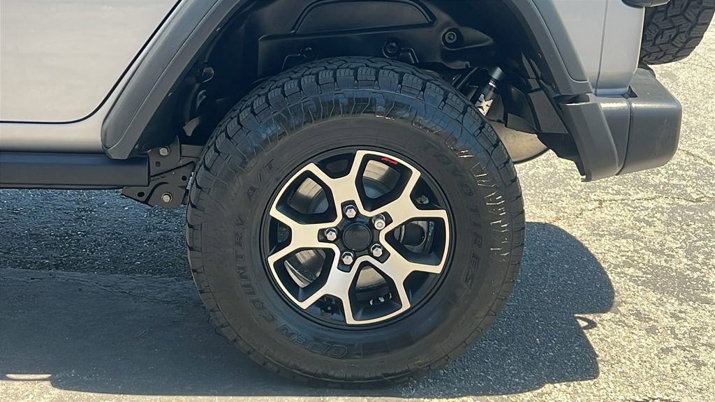 Used 2021 Jeep Wrangler Unlimited Rubicon AWD/4WD image 7