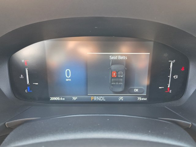 Certified 2025 Ford Escape ST-Line FWD image 32