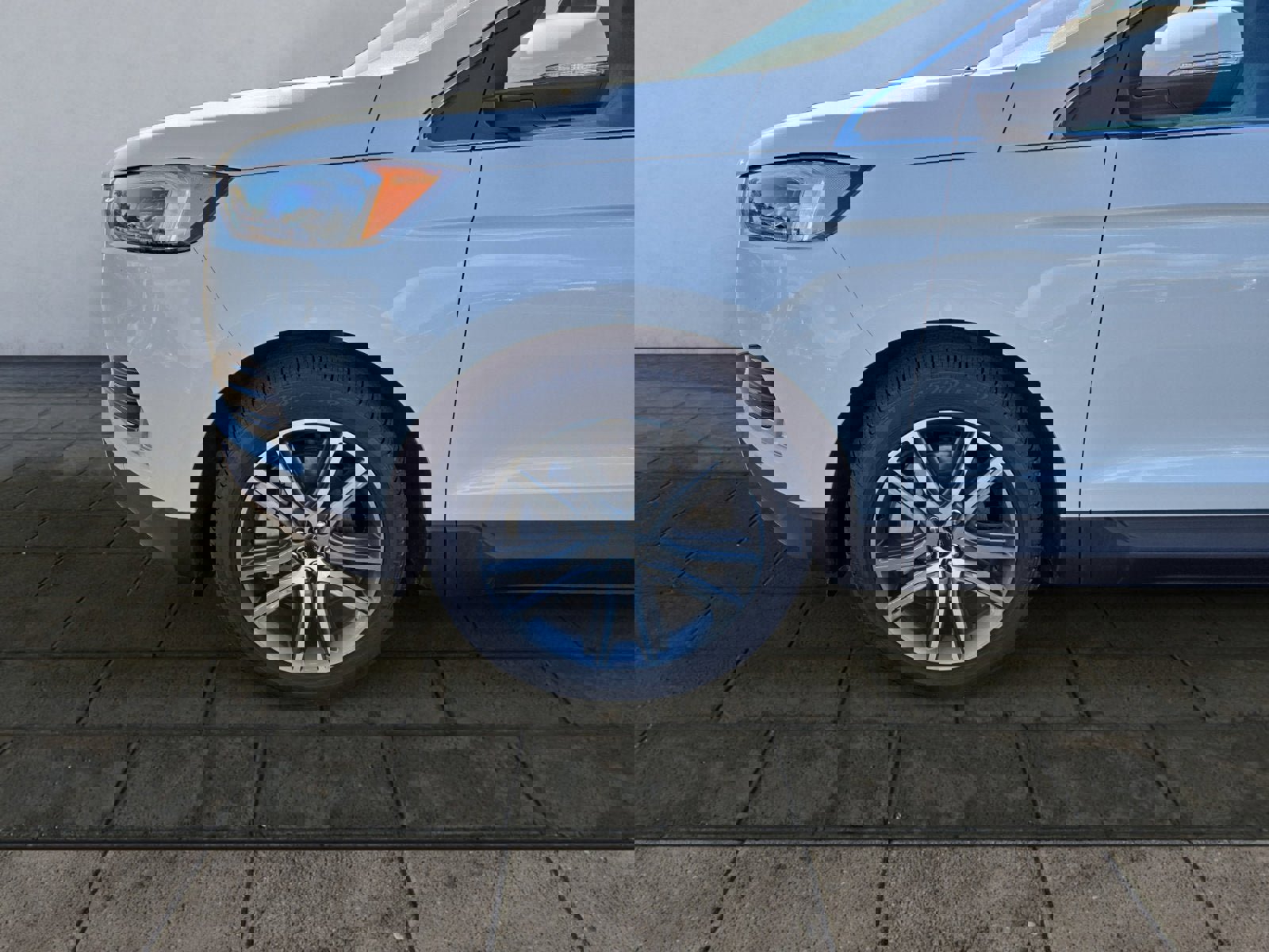 Certified 2024 Ford Edge Titanium w/ Equipment Group 301A image 26