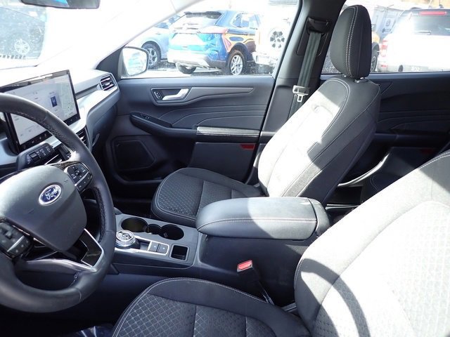 Certified 2023 Ford Escape Active w/ Tech Pack #2 image 18