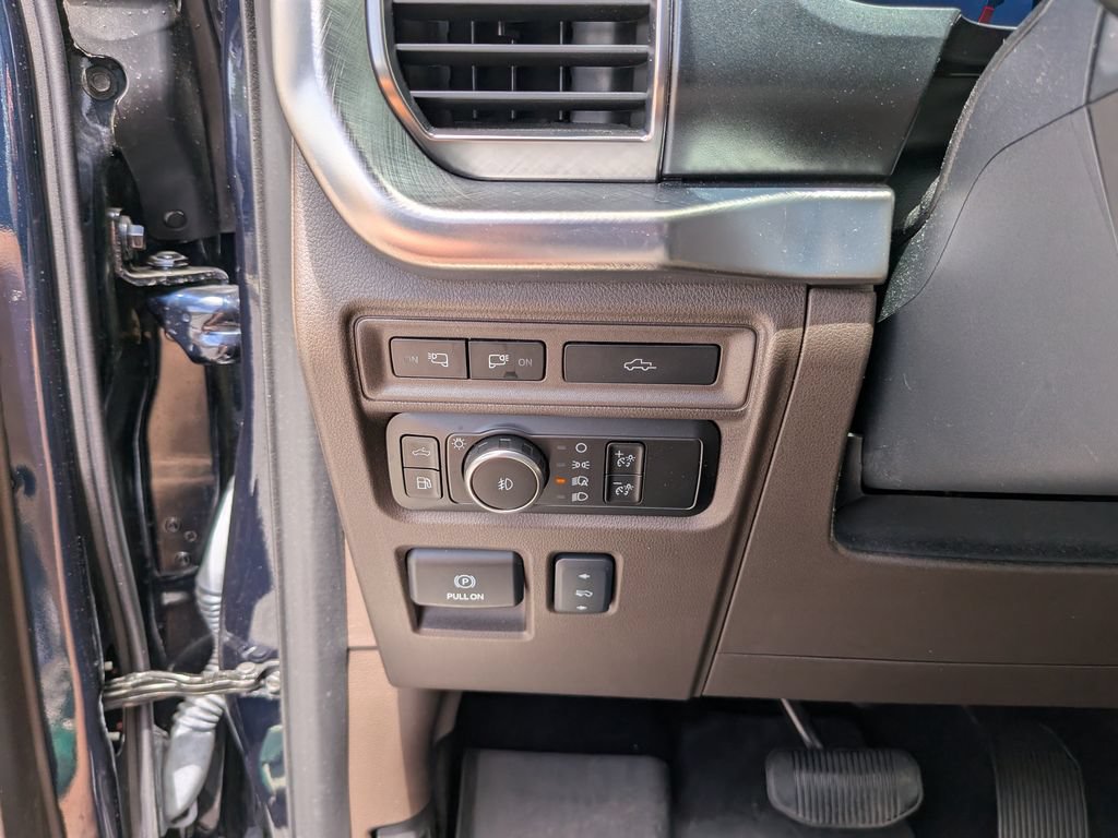 Certified 2024 Ford F150 King Ranch AWD/4WD image 33