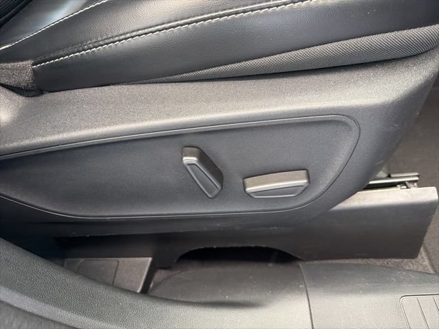 Certified 2024 Ford Escape Platinum AWD/4WD image 13