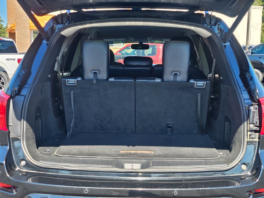 Used 2019 Nissan Pathfinder SL w/ Rock Creek Edition FWD image 14