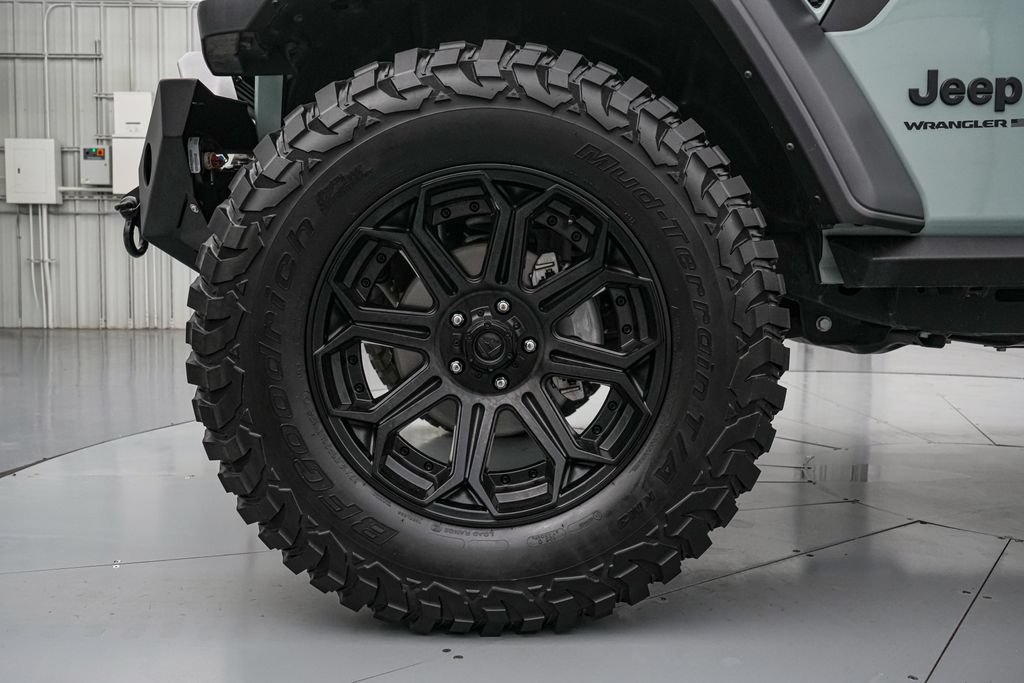 Used 2023 Jeep Wrangler Unlimited Sport w/ Sun And Sound Package AWD/4WD image 10