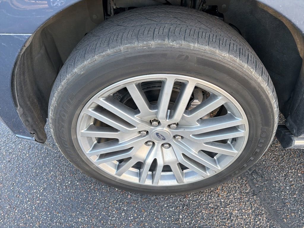 Certified 2023 Ford Expedition Platinum image 8