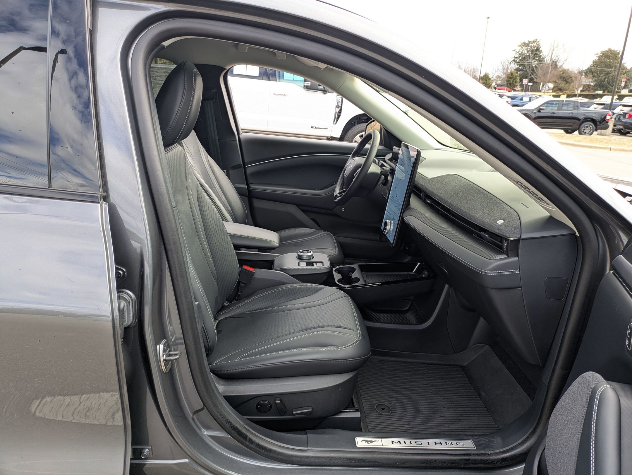 Certified 2023 Ford Mustang Mach-E Premium image 40