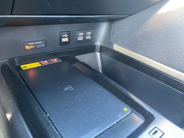 Used 2025 Toyota Camry LE FWD image 22