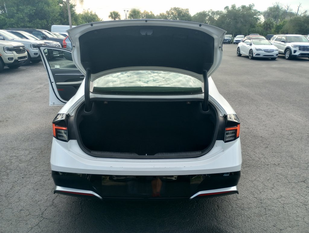 Used 2024 Hyundai Sonata SEL FWD image 15