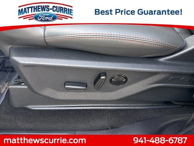 Certified 2025 Ford Expedition Active image 10