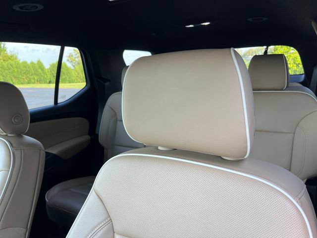 Used 2022 Chevrolet Traverse Premier w/ LPO, Floor Liner Package AWD/4WD image 16