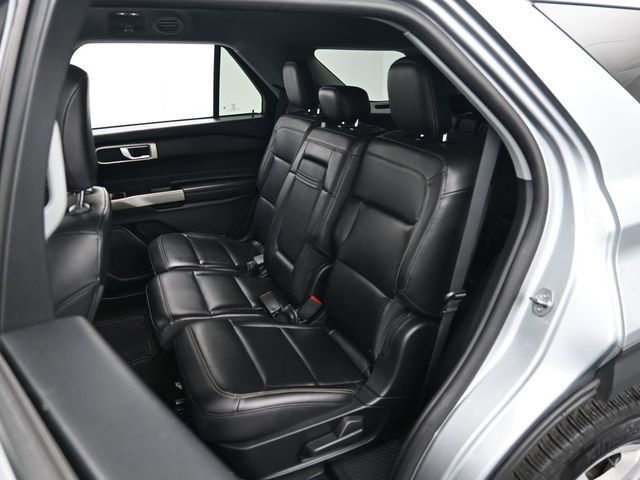 Certified 2023 Ford Explorer XLT w/ Equipment Group 202A image 25