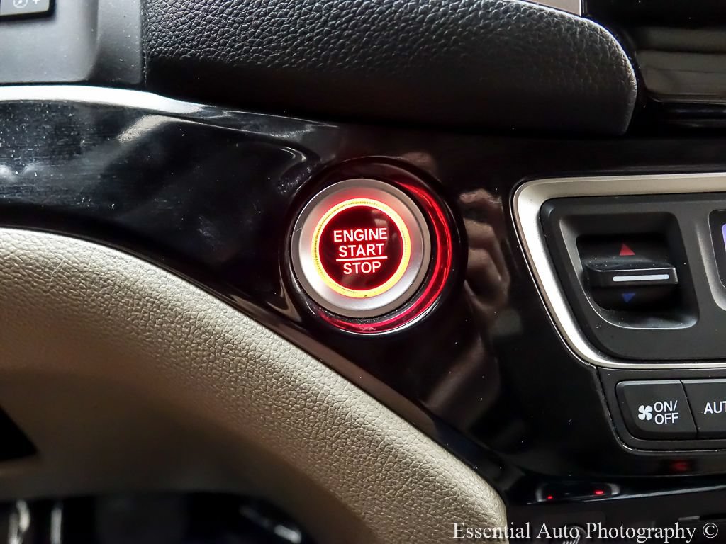Used 2018 Honda Pilot Elite image 18