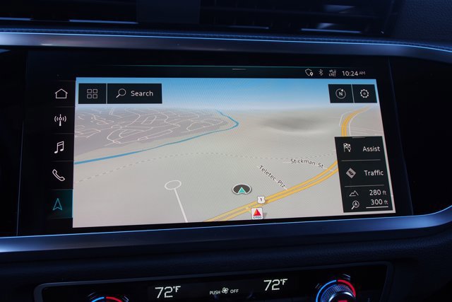 Used 2021 Audi Q3 2.0T Premium Plus w/ Premium Plus Package image 28