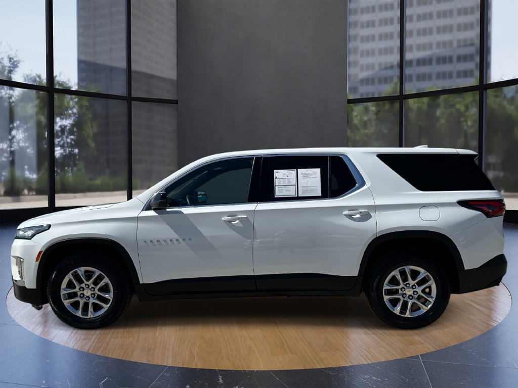 Used 2022 Chevrolet Traverse LS FWD image 6