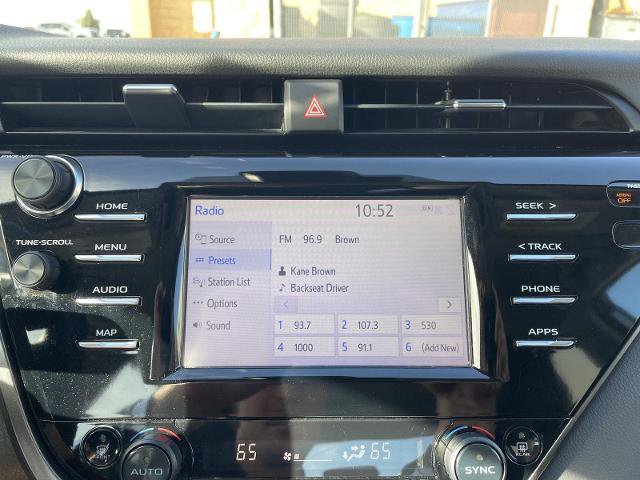 Used 2019 Toyota Camry LE image 25