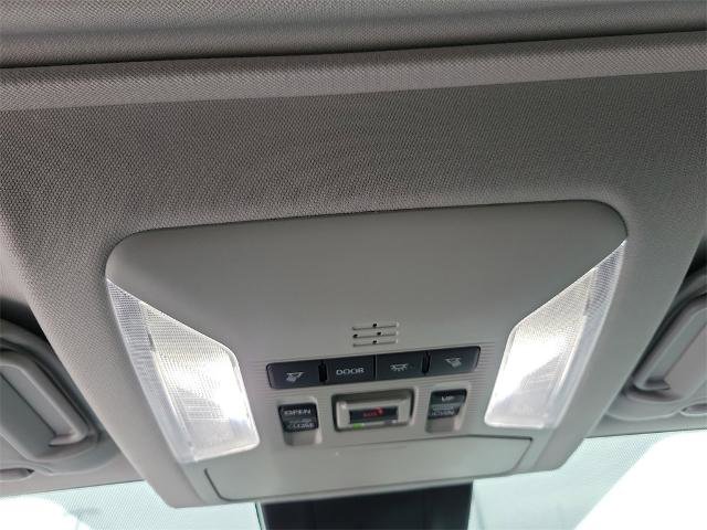 Used 2024 Toyota RAV4 XLE image 31