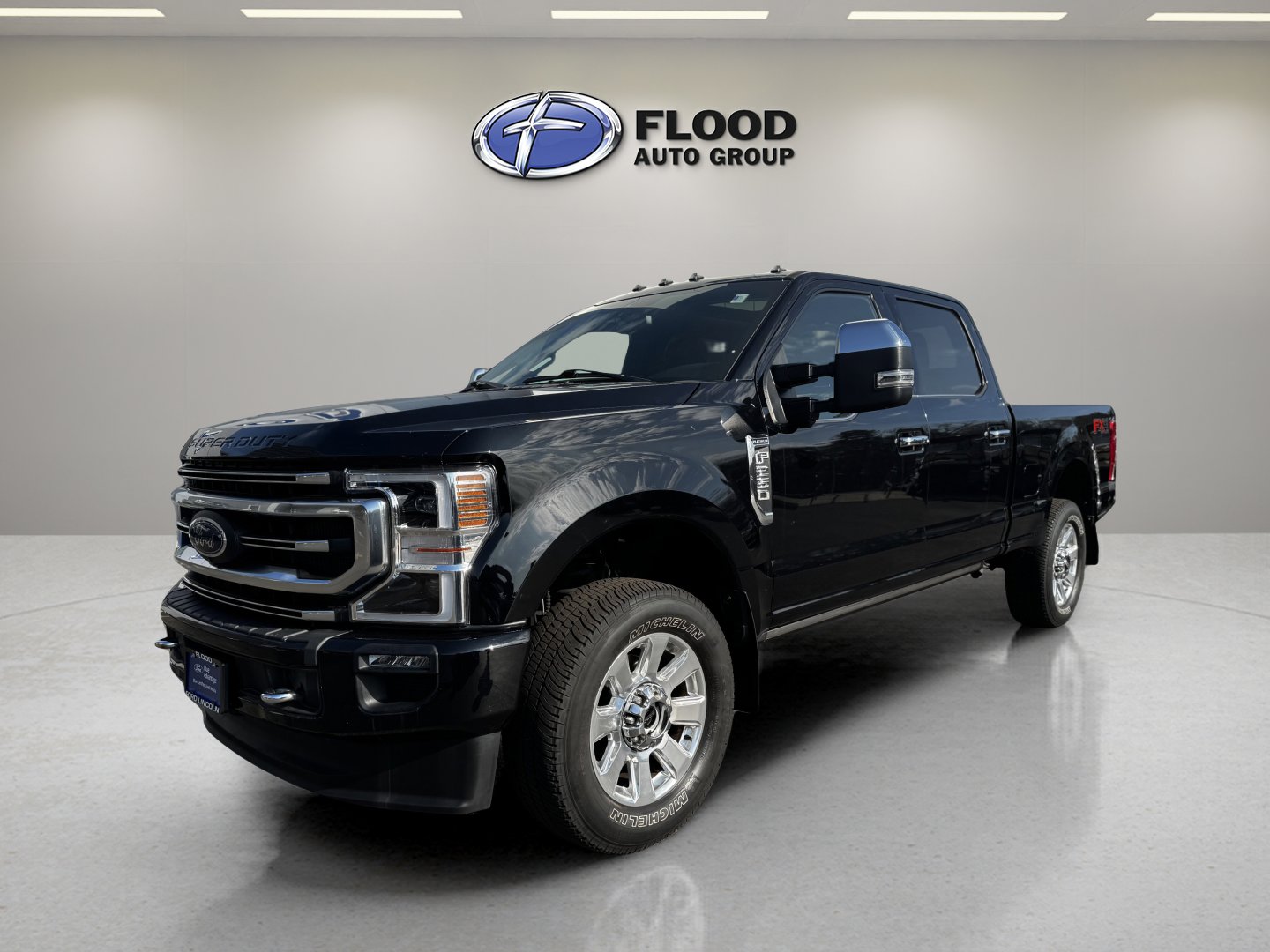 Certified 2021 Ford F250 Platinum w/ FX4 Off-Road Package image 2