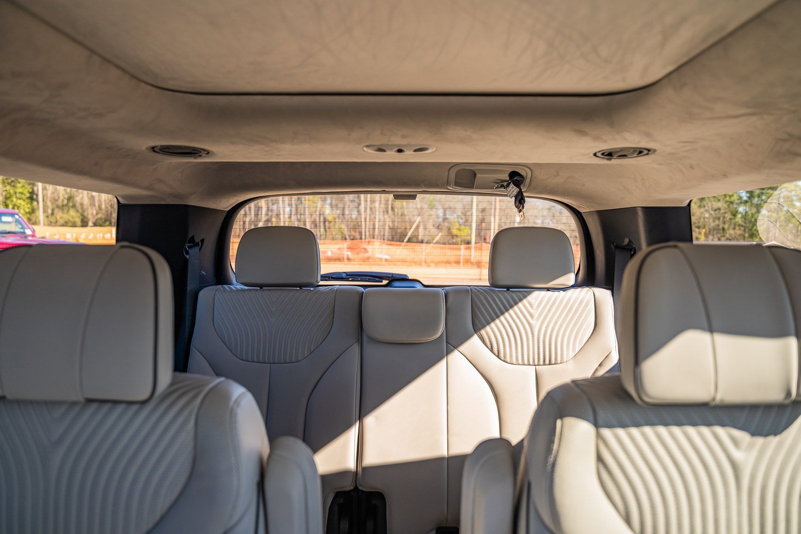 Used 2025 Hyundai Palisade Calligraphy image 23