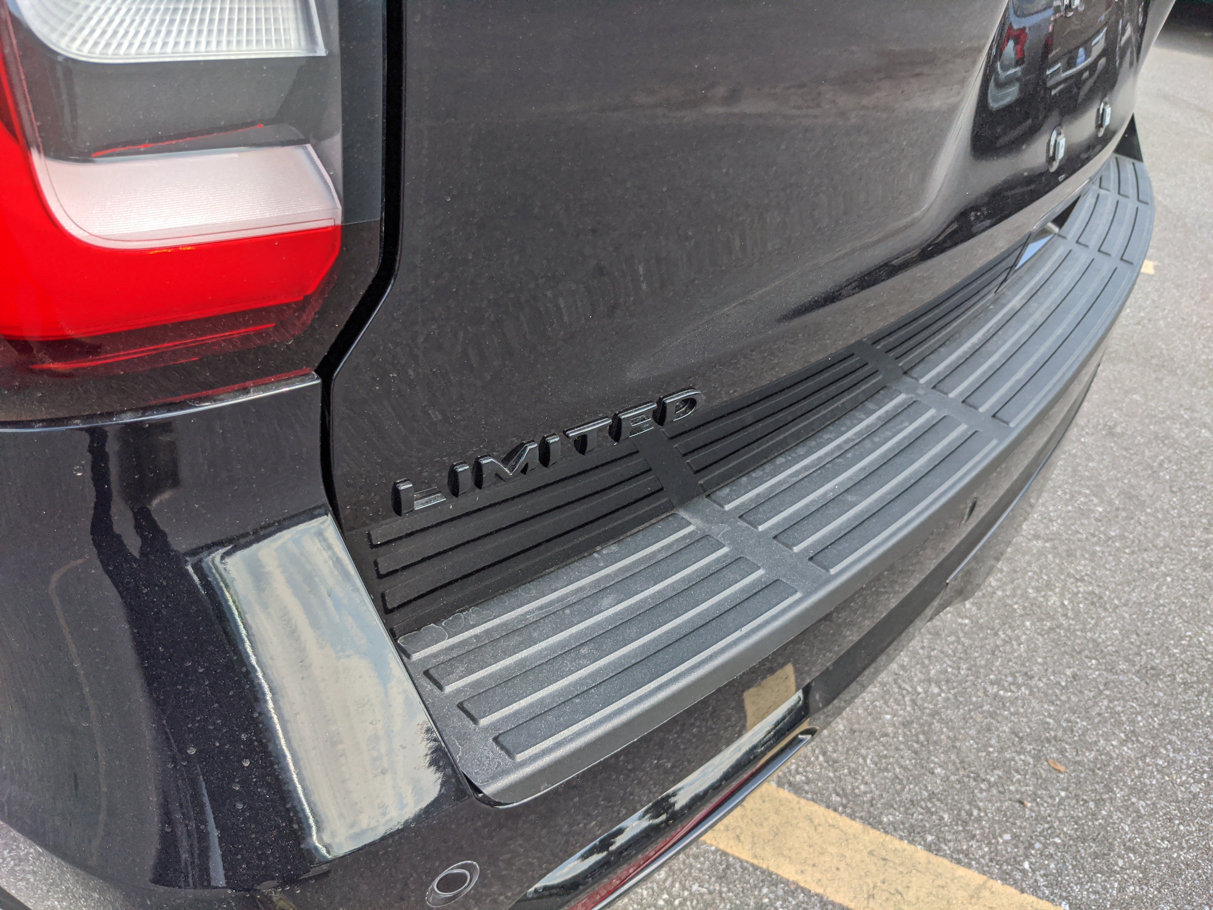 Certified 2023 Ford Expedition Limited image 12