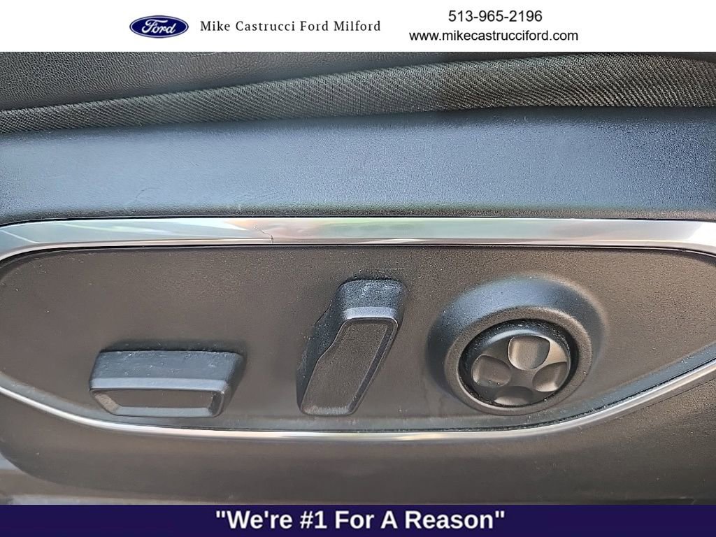 Used 2024 Jeep Wagoneer L Series III w/ Flexible Seating Group image 6