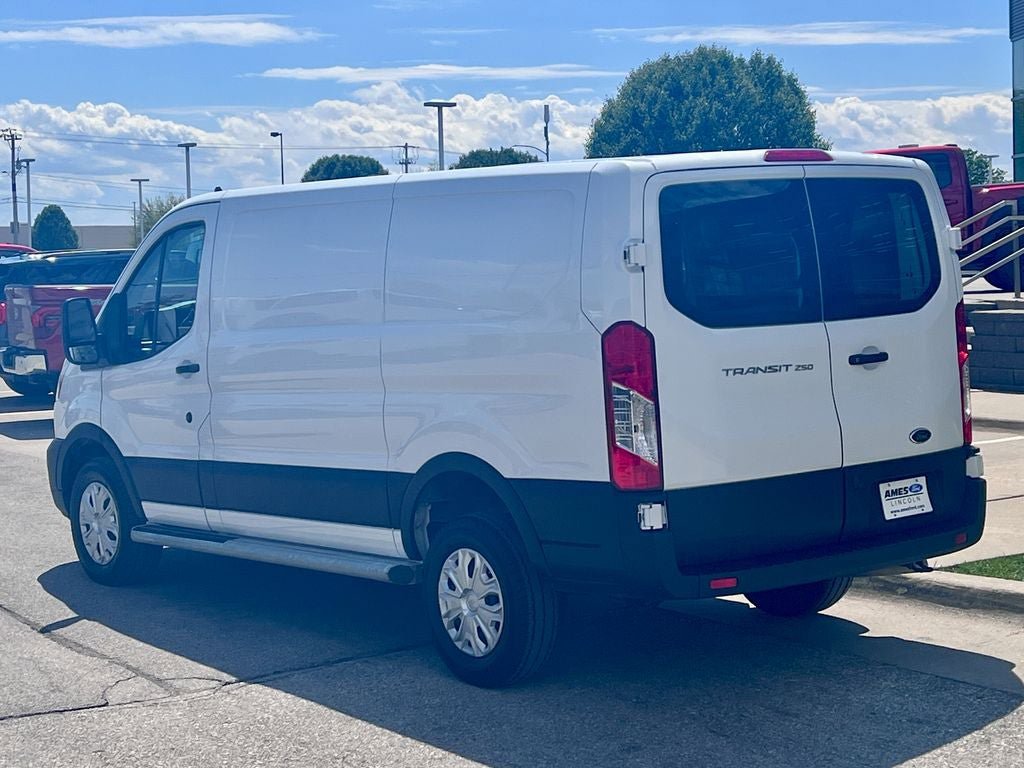 Certified 2025 Ford Transit 250 Low Roof w/ Exterior Upgrade Package RWD image 4