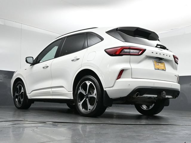 Certified 2023 Ford Escape ST-Line Elite w/ Class II Trailer Tow Package AWD/4WD image 43