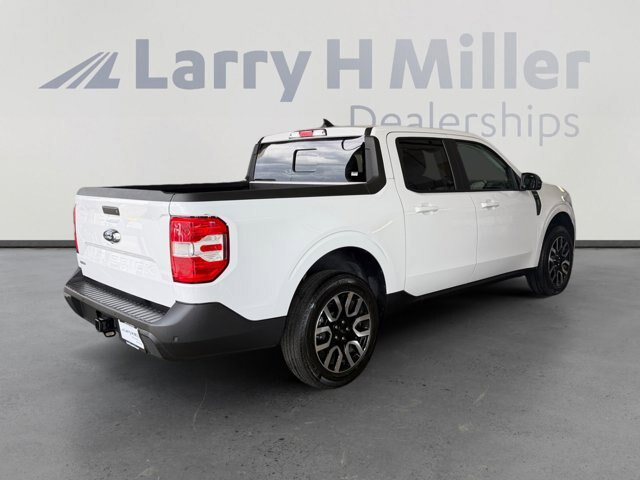 Certified 2024 Ford Maverick Lariat FWD image 5