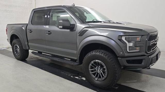 Certified 2020 Ford F150 Raptor w/ Equipment Group 802A Luxury AWD/4WD image 4