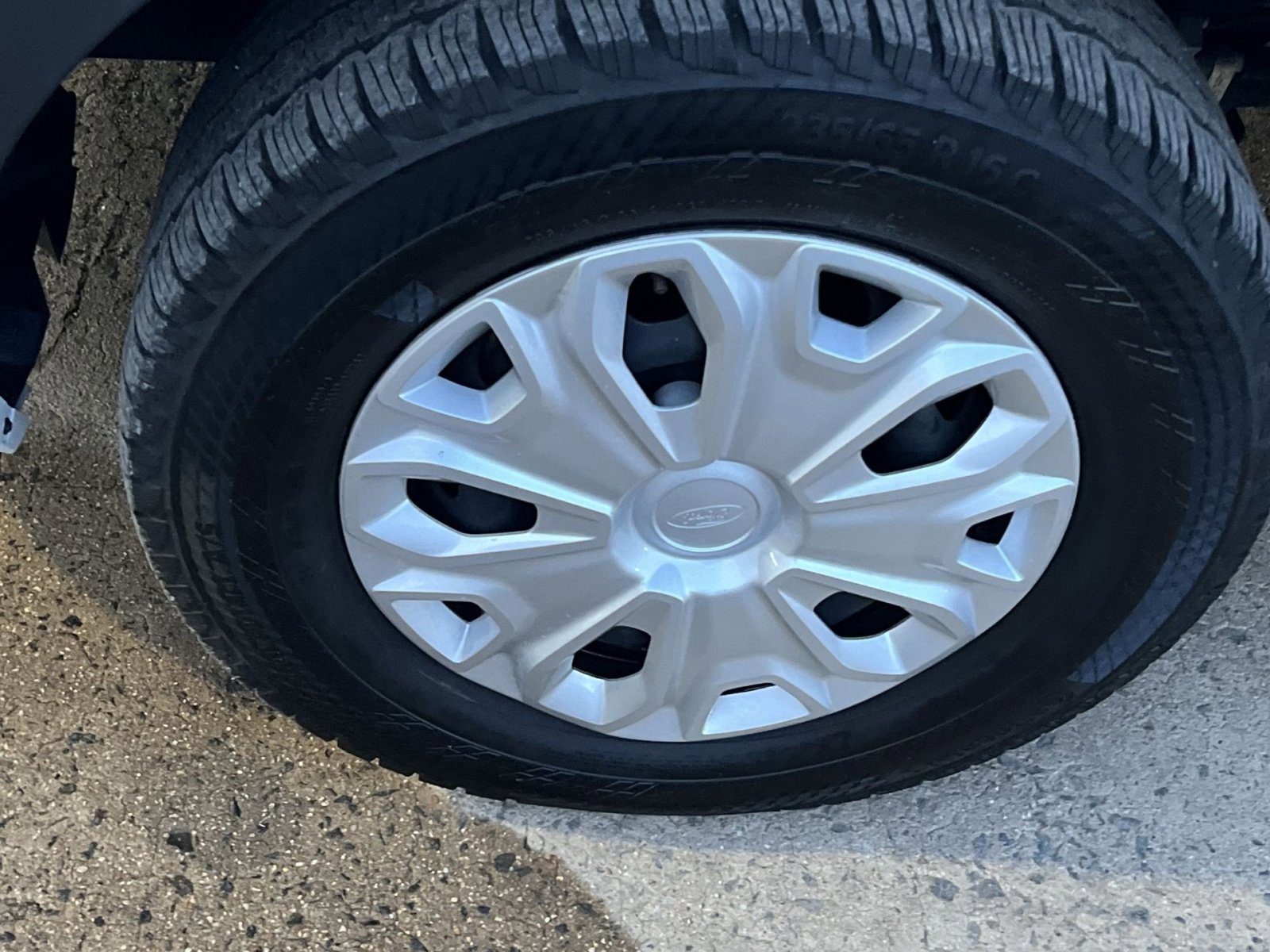 Certified 2024 Ford Transit 350 XLT image 12