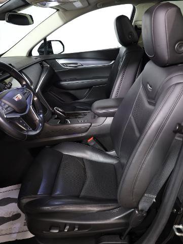 Used 2019 Cadillac XT5 Luxury AWD/4WD image 8