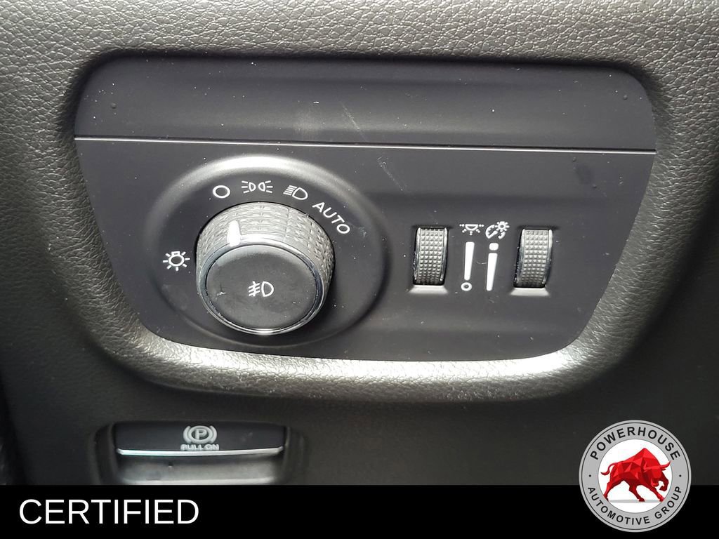 Used 2023 Jeep Grand Cherokee L Limited AWD/4WD image 30