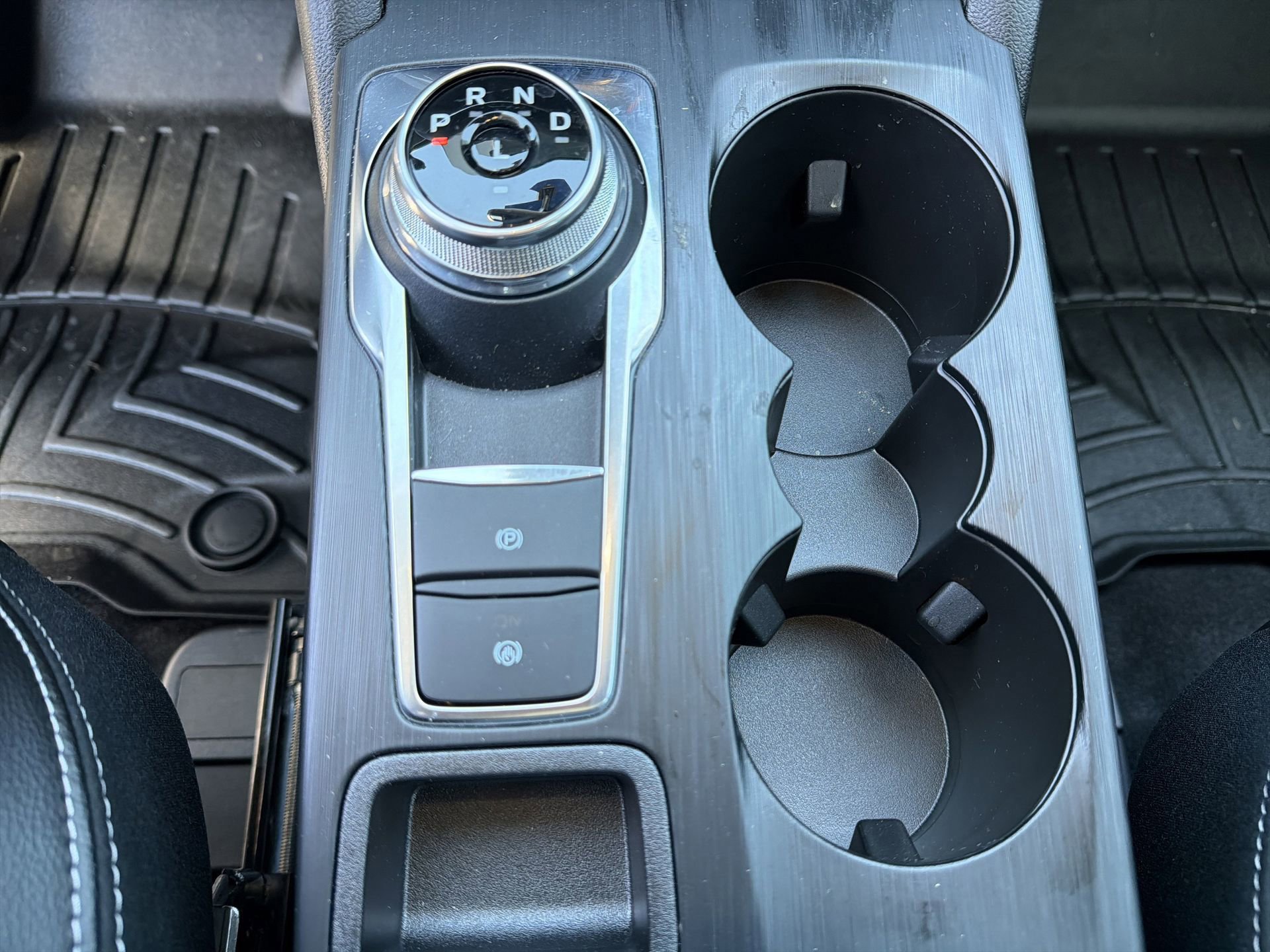 Certified 2025 Ford Escape Base w/ PHEV Premium Package image 16