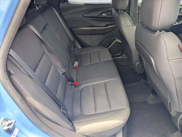 Used 2023 Chevrolet TrailBlazer RS w/ Convenience Package AWD/4WD image 18