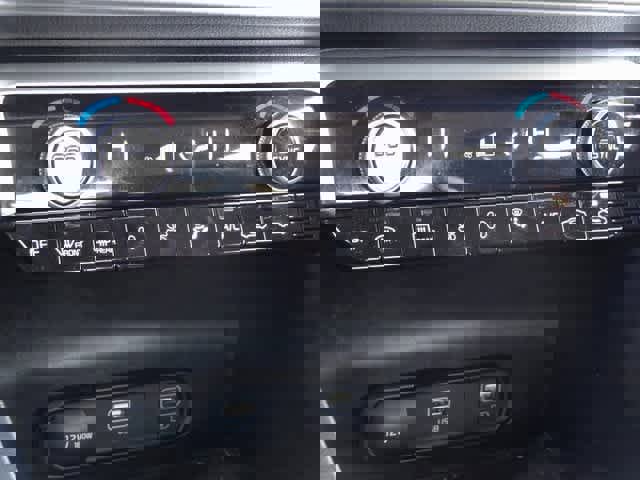 Used 2022 Kia K5 LXS image 25