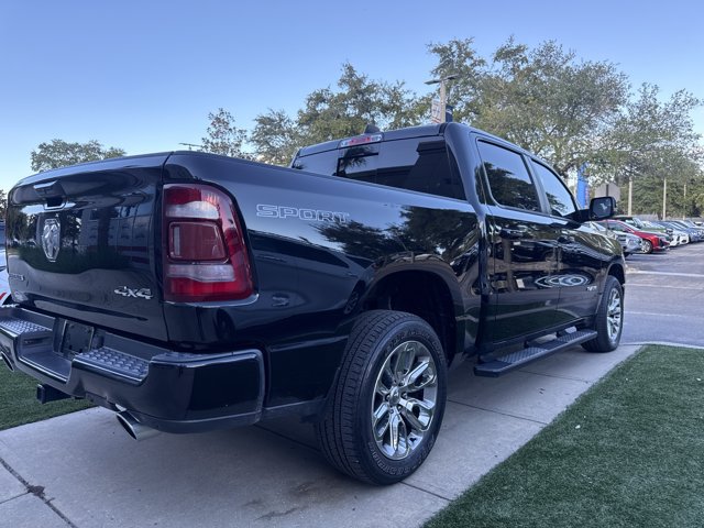 Used 2023 RAM 1500 Laramie AWD/4WD image 2