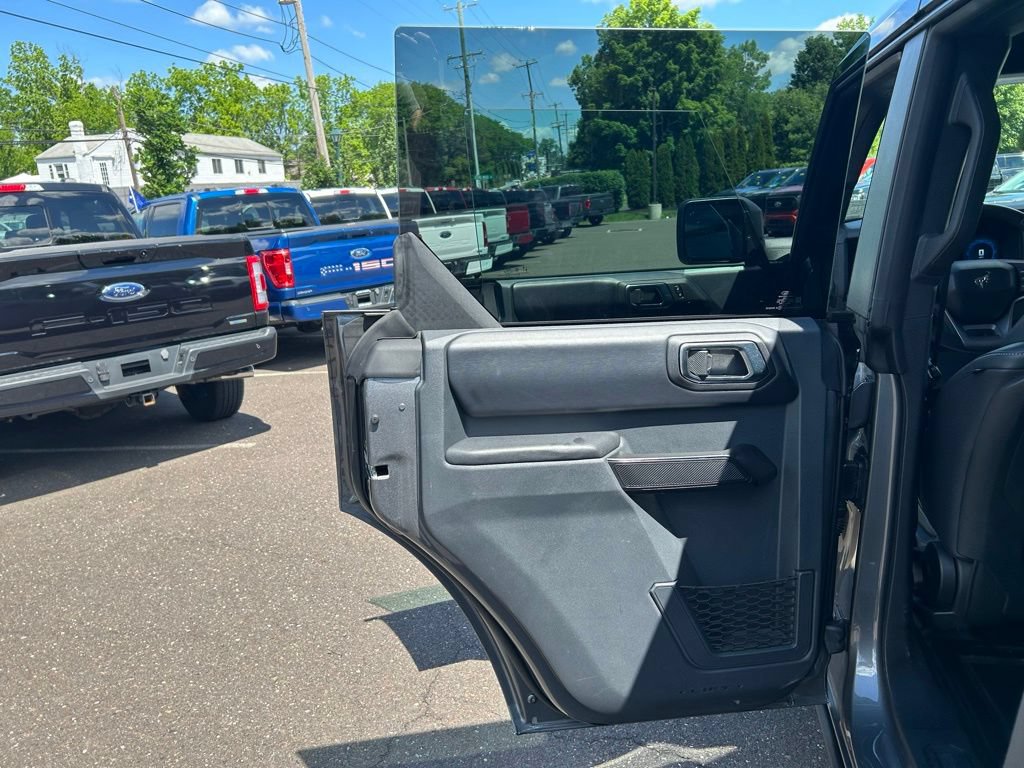 Certified 2025 Ford Bronco Badlands AWD/4WD image 16