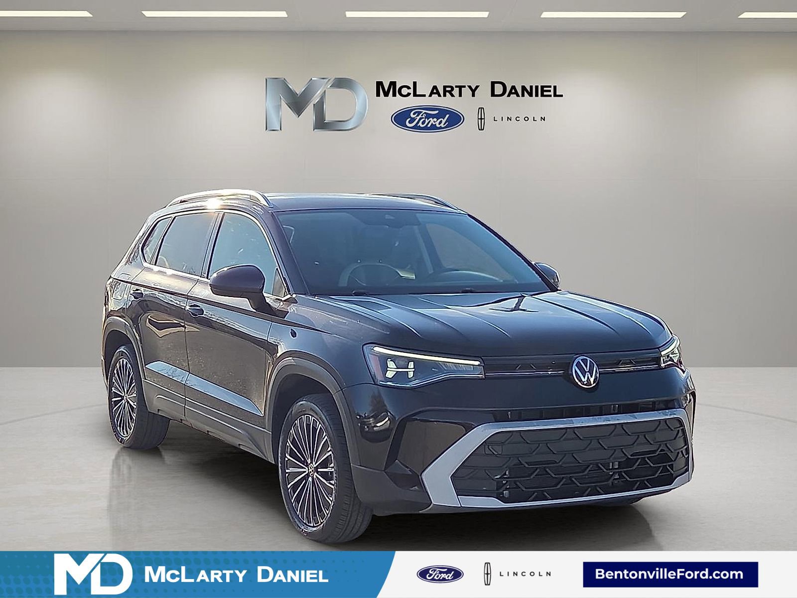 Used 2025 Volkswagen Taos SE