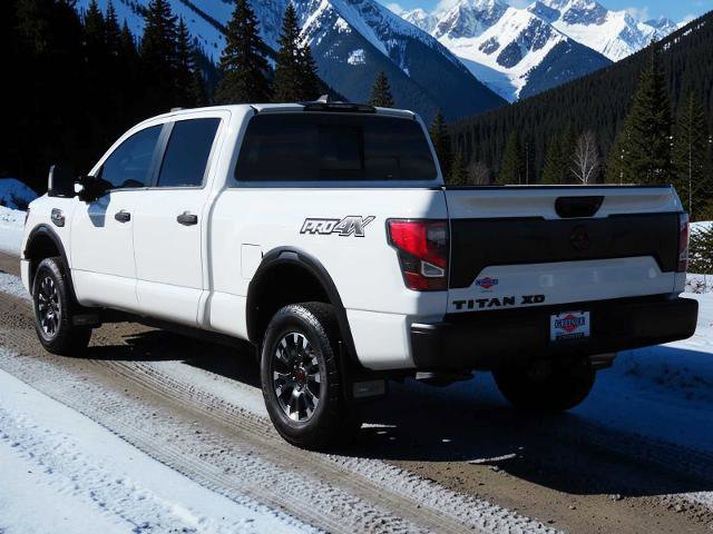 Used 2024 Nissan Titan PRO-4X w/ Pro-4x Convenience Package image 5
