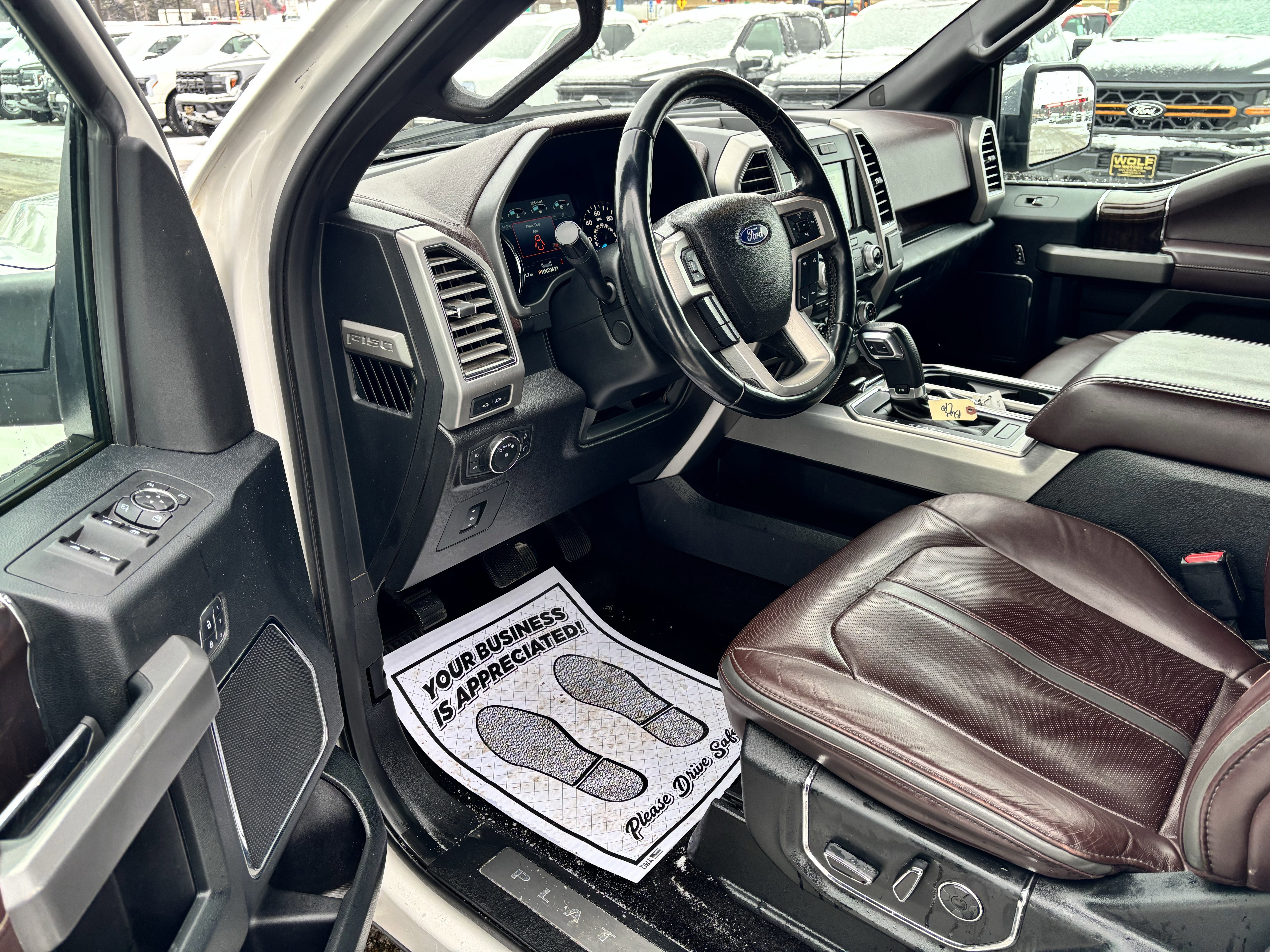 Certified 2017 Ford F150 Platinum w/ Equipment Group 701A Luxury image 14