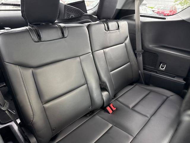 Certified 2023 Ford Explorer XLT w/ Equipment Group 202A AWD/4WD image 11