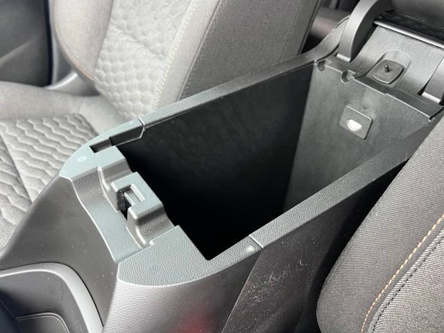 Used 2018 Chevrolet Equinox LT AWD/4WD image 16