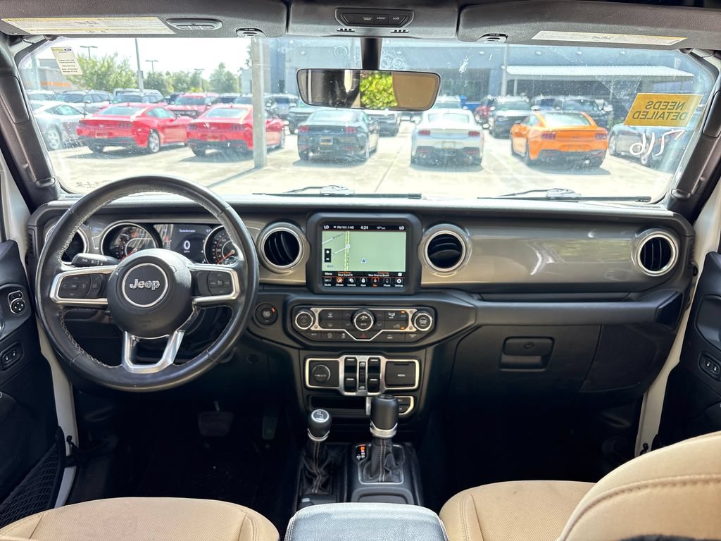 Used 2021 Jeep Wrangler Unlimited Sahara AWD/4WD image 7