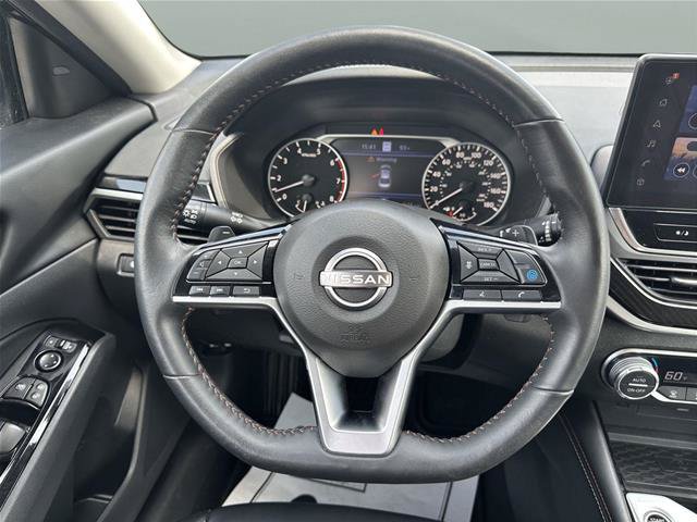 Used 2024 Nissan Altima 2.0 SR FWD image 21