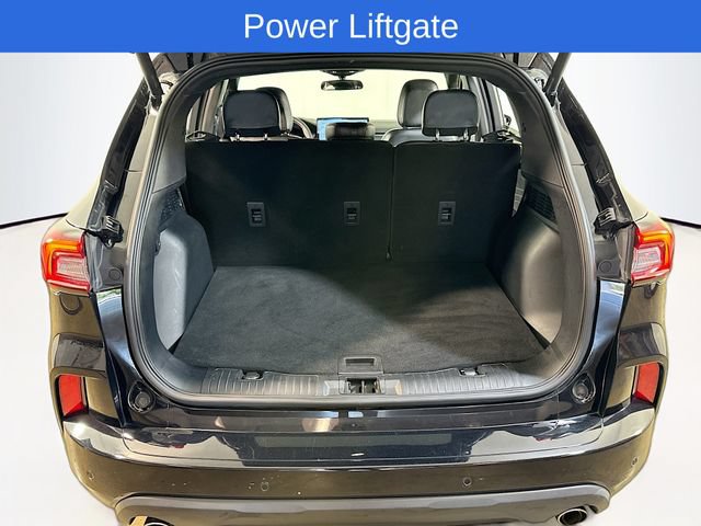 Certified 2023 Ford Escape ST-Line w/ Tech Pack #1 FWD image 21